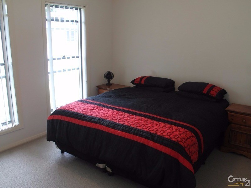 8 Alpine Way, Cessnock NSW 2325