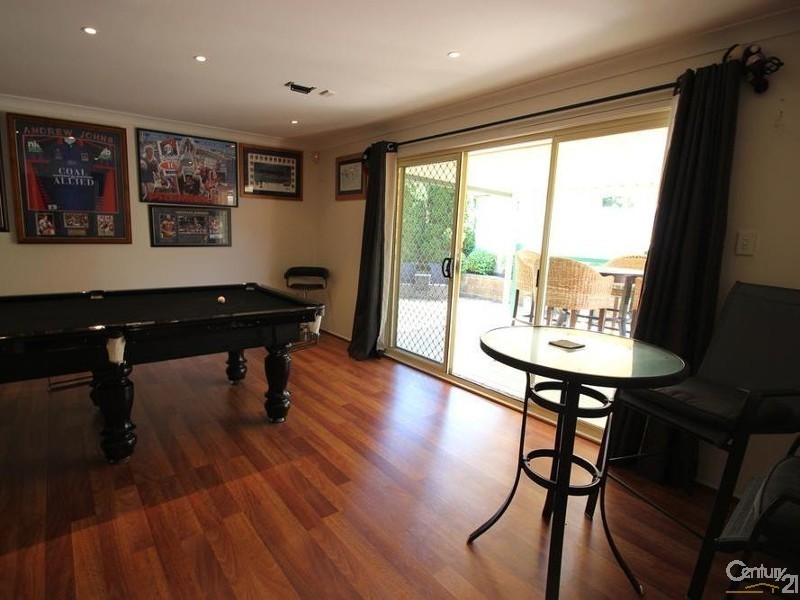 11 Elanet Avenue, Cameron Park NSW 2285
