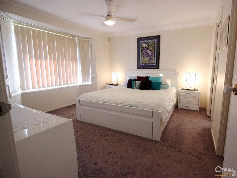11 Elanet Avenue, Cameron Park NSW 2285