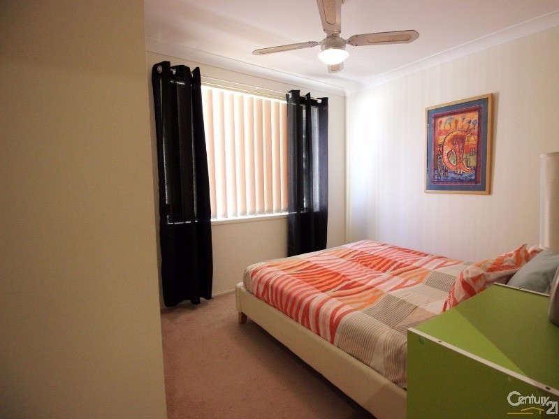 11 Elanet Avenue, Cameron Park NSW 2285