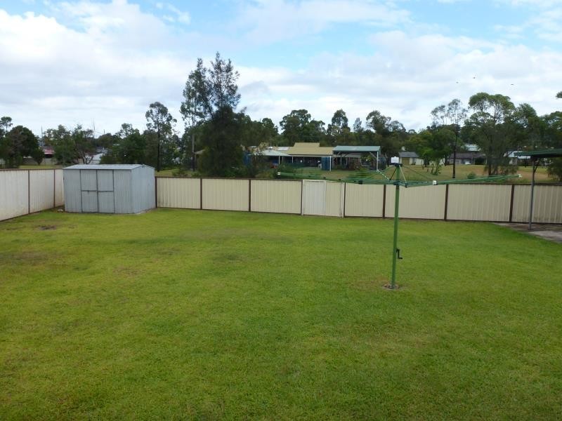 33 Renfrew Crescent, Edgeworth NSW 2285