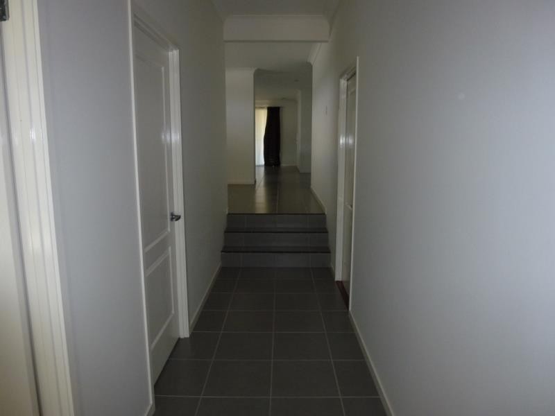 11 Nithsdle Street, Cameron Park NSW 2285