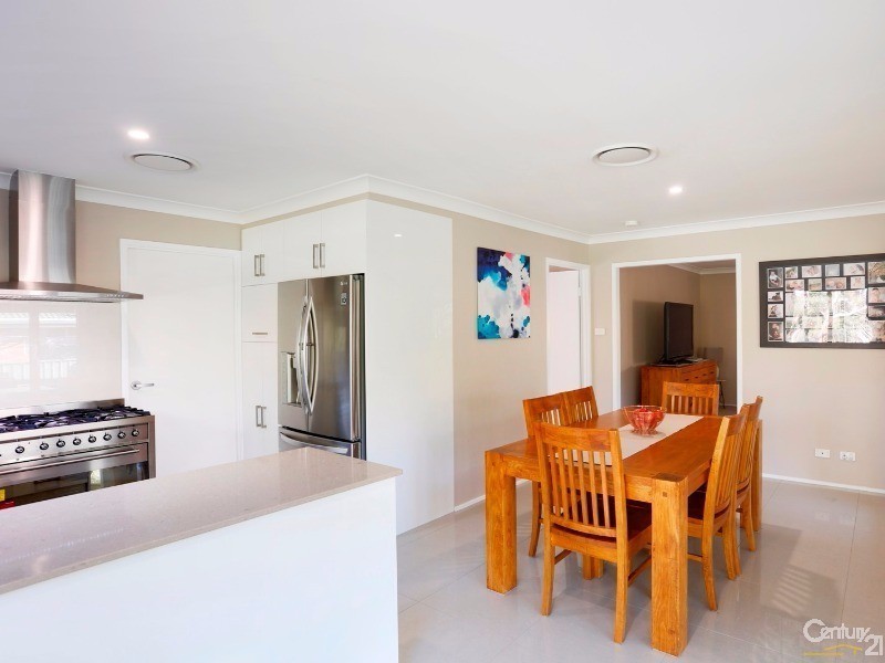 12 Melody Lane, Mount Hutton NSW 2290