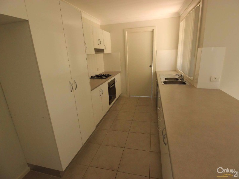 12 Talia Avenue, Cameron Park NSW 2285