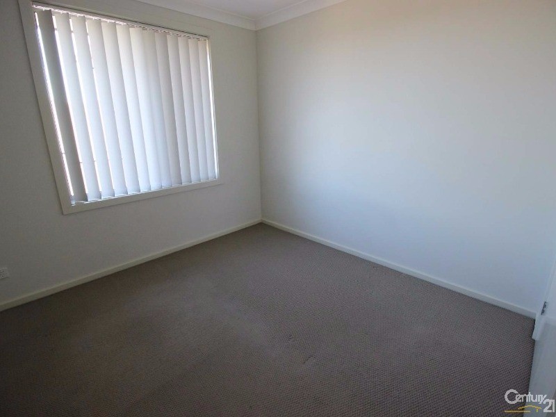 12 Talia Avenue, Cameron Park NSW 2285