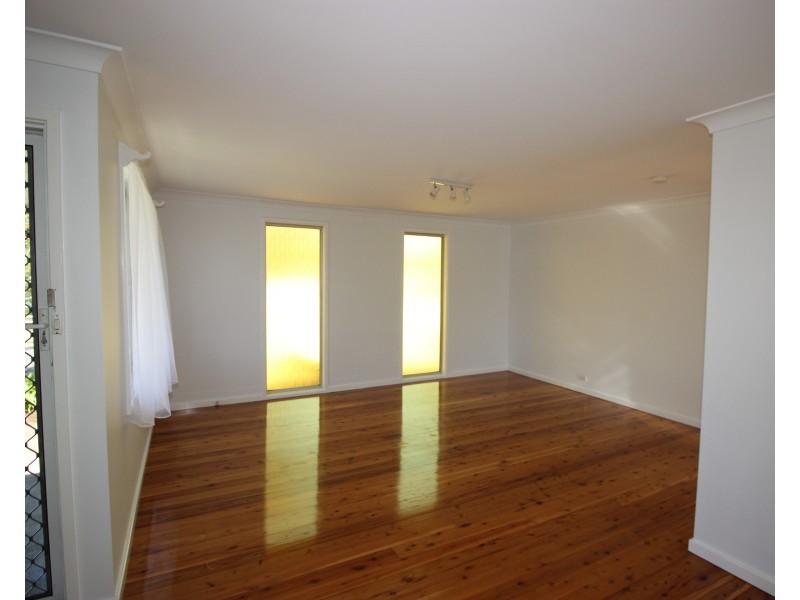 25 Bonarius Street, Edgeworth NSW 2285