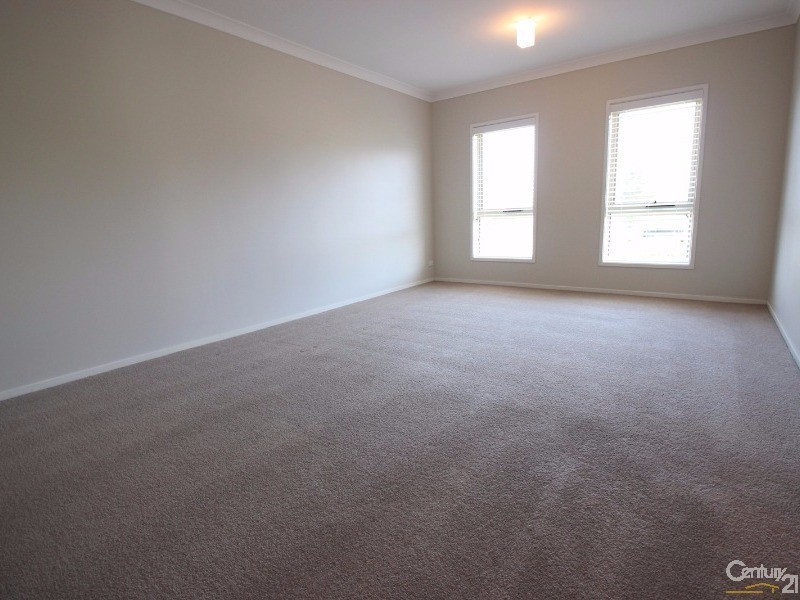 28 Dromedary Street, Cameron Park NSW 2285