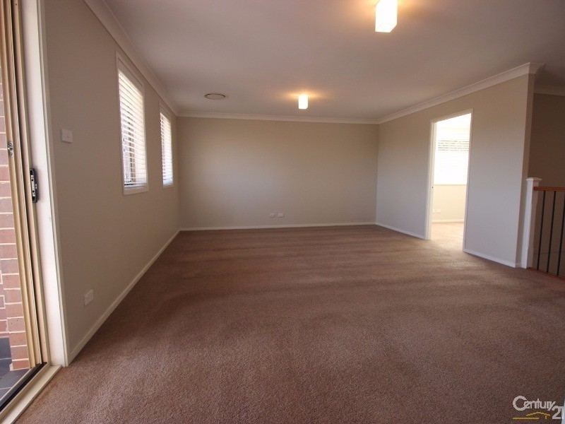 28 Dromedary Street, Cameron Park NSW 2285