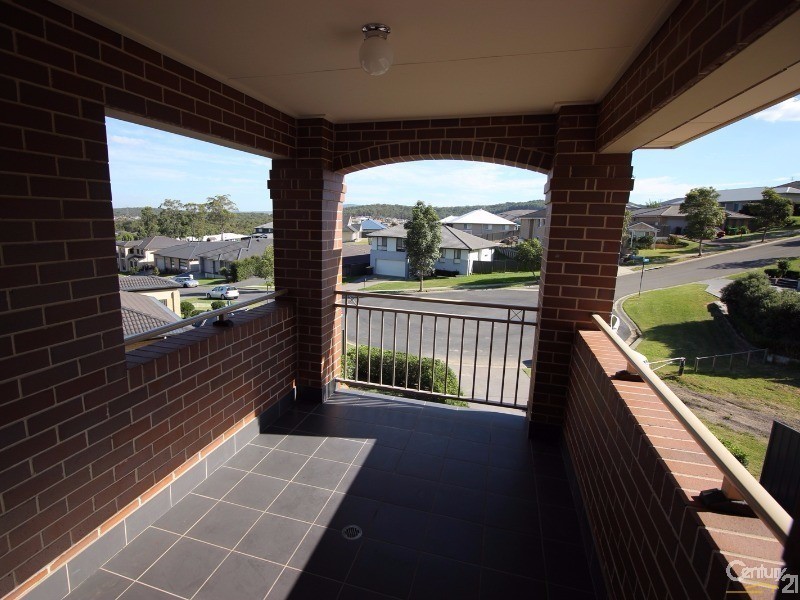 28 Dromedary Street, Cameron Park NSW 2285