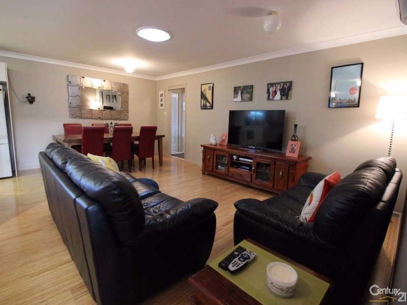 8 Melody Lane, Mount Hutton NSW 2290