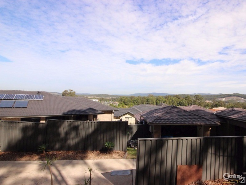 21 Nancy Close, Cameron Park NSW 2285