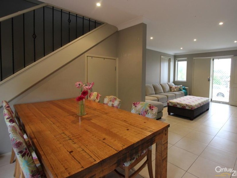 9 Melody Lane, Mount Hutton NSW 2290