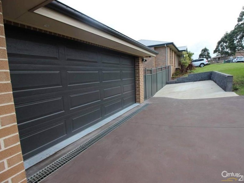 7 Woodbridge Drive, Cameron Park NSW 2285