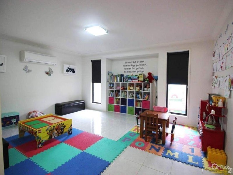 7 Woodbridge Drive, Cameron Park NSW 2285