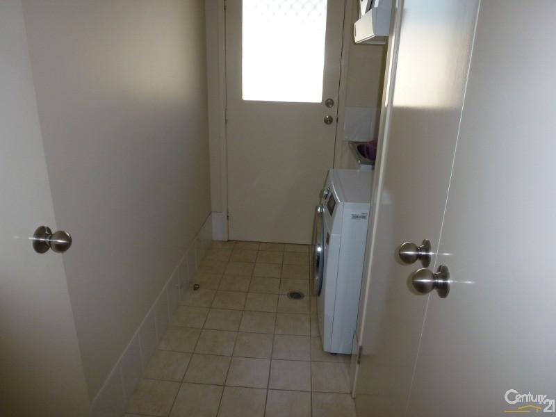 7 Hannah Street, Cameron Park NSW 2285