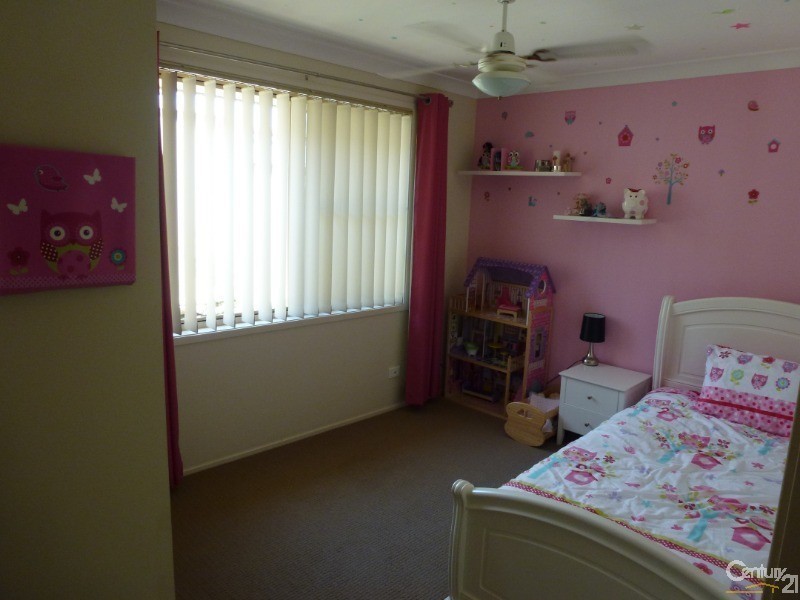 7 Hannah Street, Cameron Park NSW 2285