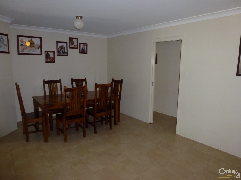 7 Hannah Street, Cameron Park NSW 2285