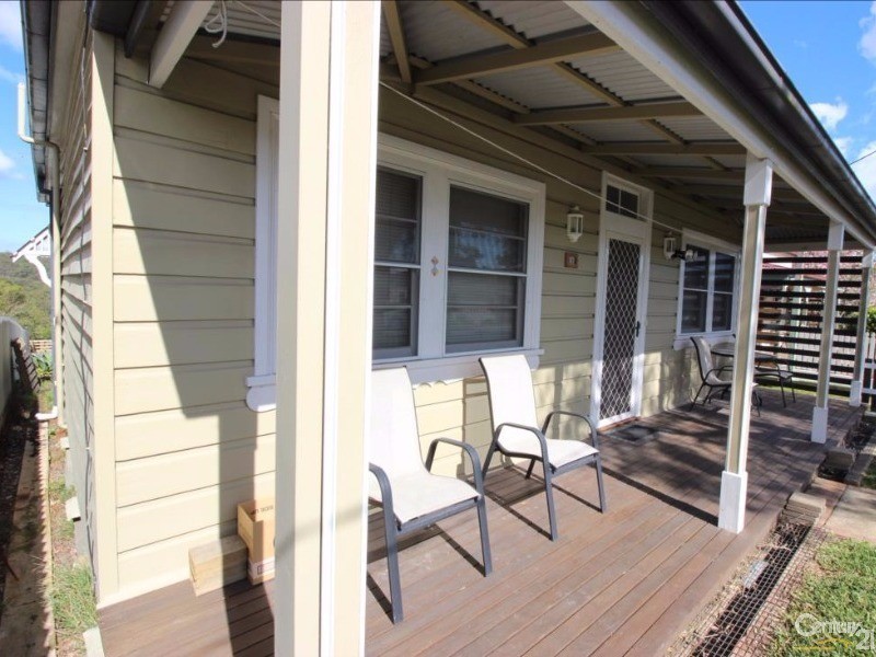 8 Carrington Street, West Wallsend NSW 2286