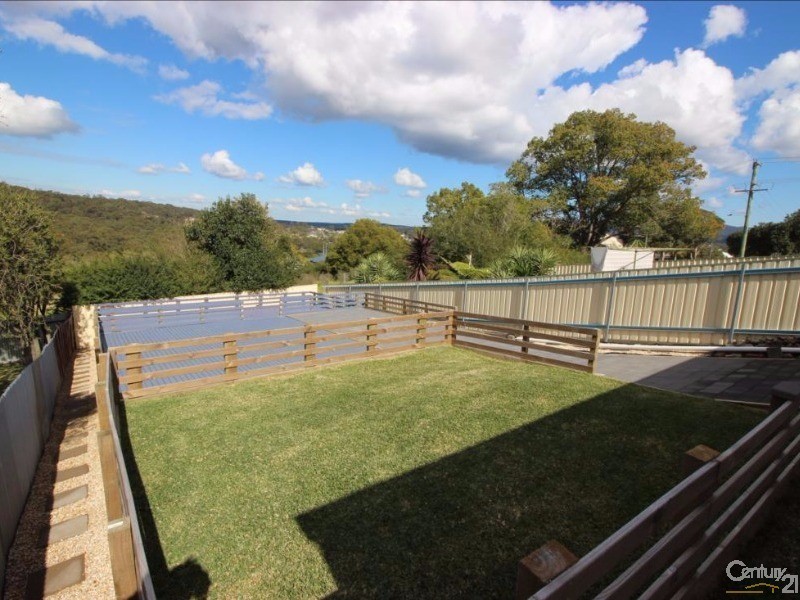 8 Carrington Street, West Wallsend NSW 2286