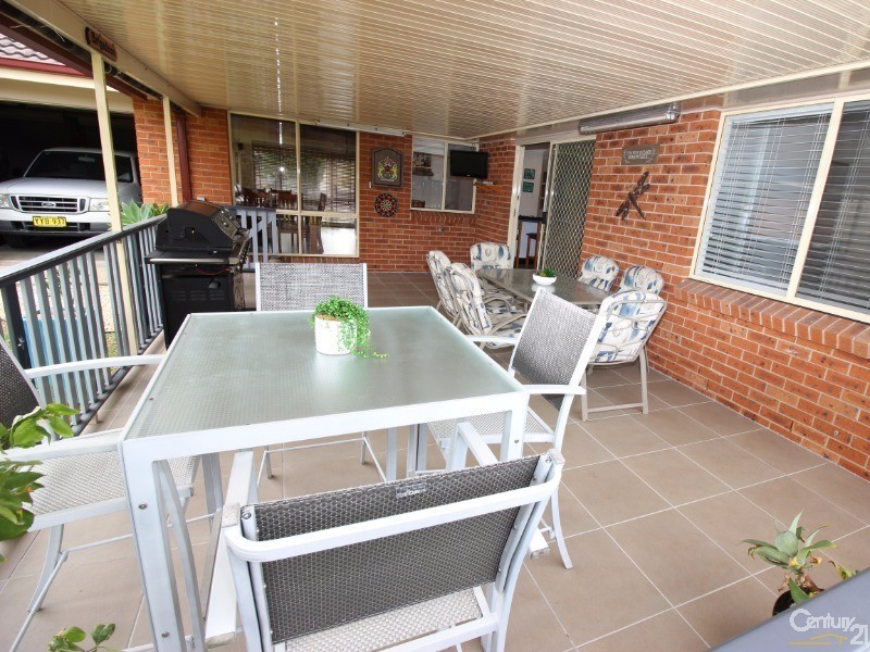 3 Aster Close, Cameron Park NSW 2285