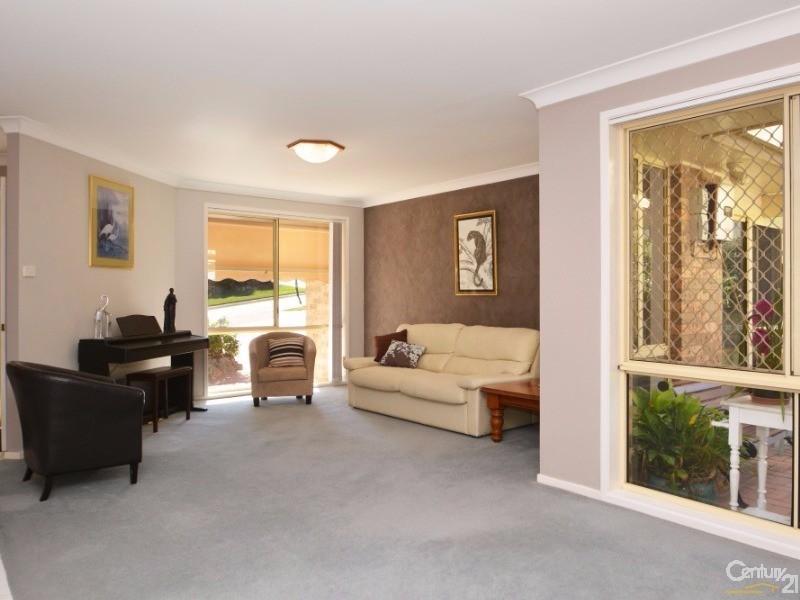 4 Clearview Close, Cameron Park NSW 2285
