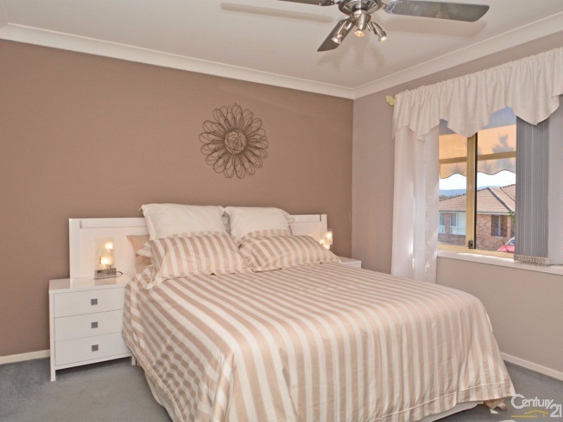 4 Clearview Close, Cameron Park NSW 2285