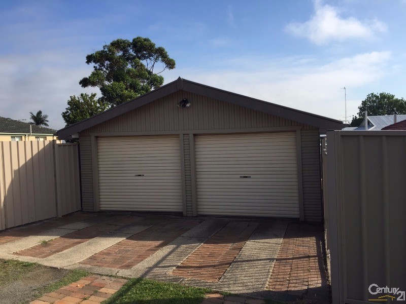 24 Illoura Street, Wallsend NSW 2287