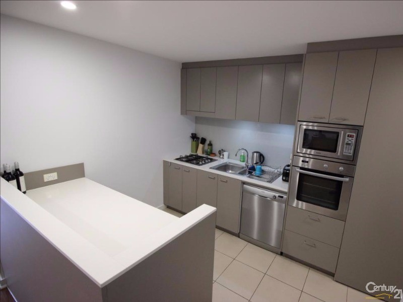 209/4 Honeysuckle Drive, Newcastle NSW 2300
