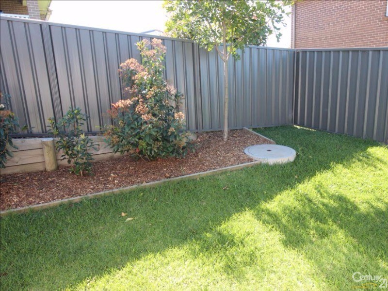 32 Shipley Street, Cameron Park NSW 2285