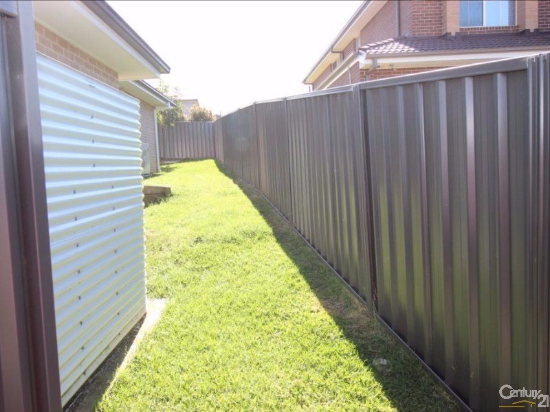 32 Shipley Street, Cameron Park NSW 2285