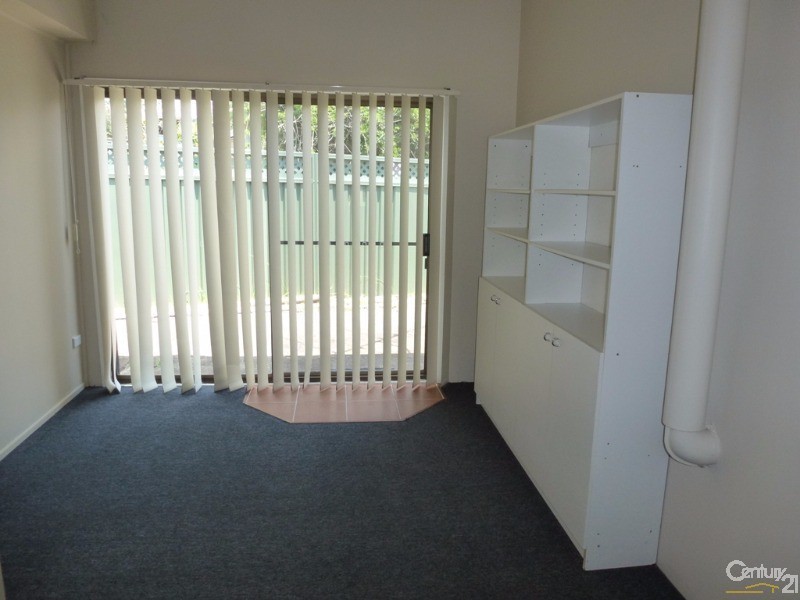 2 Dover Crescent, Waratah West NSW 2298