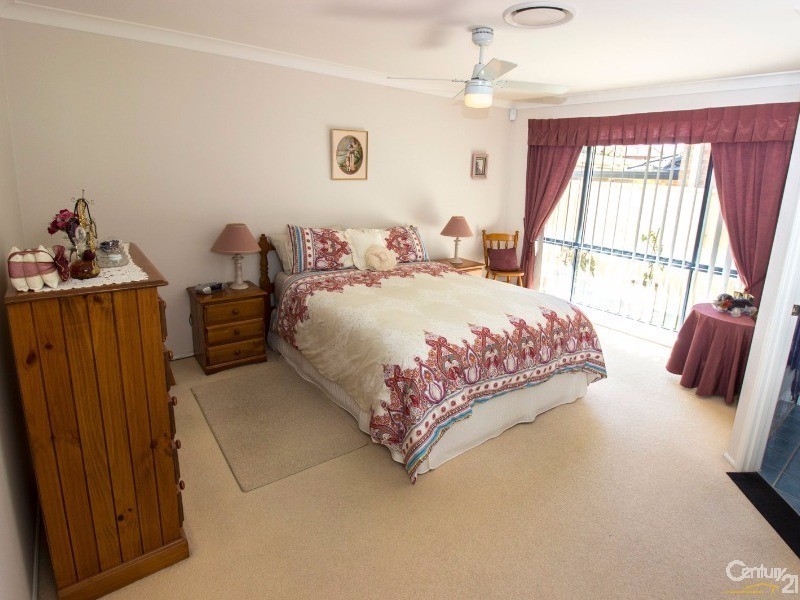 10 Atlas Grove, Cameron Park NSW 2285