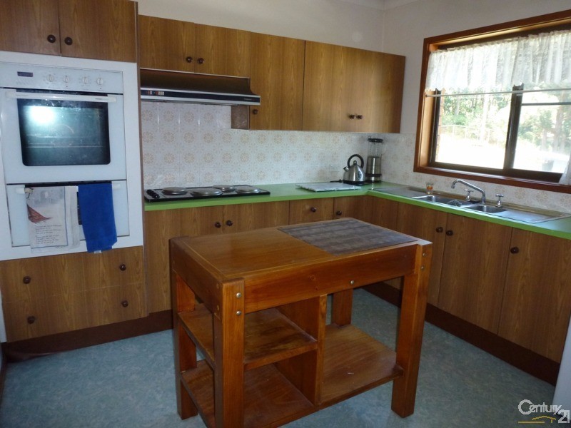 70 Lowry Street, Cardiff NSW 2285