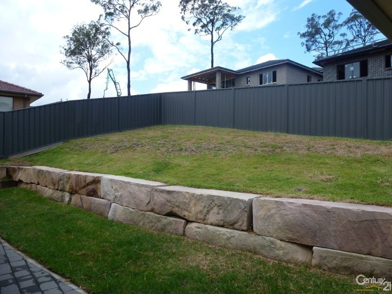 37 Tenyo Street, Cameron Park NSW 2285