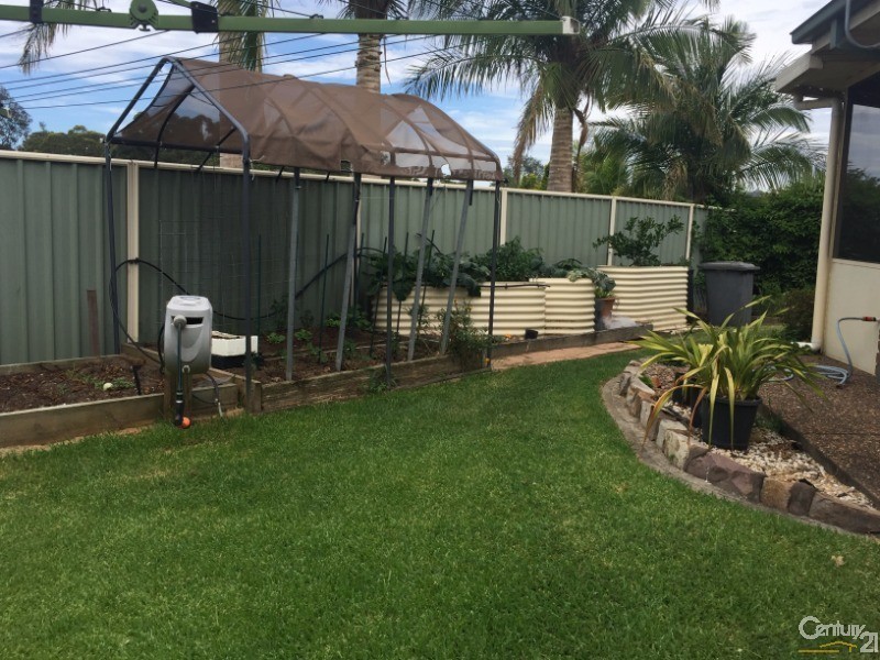 4 Lantana Close, Cameron Park NSW 2285