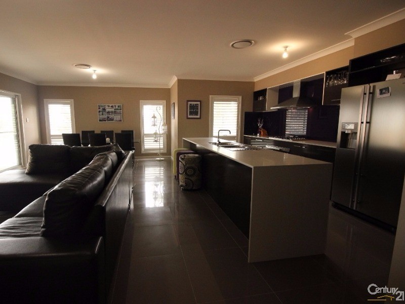 36 Beluga Drive, Cameron Park NSW 2285