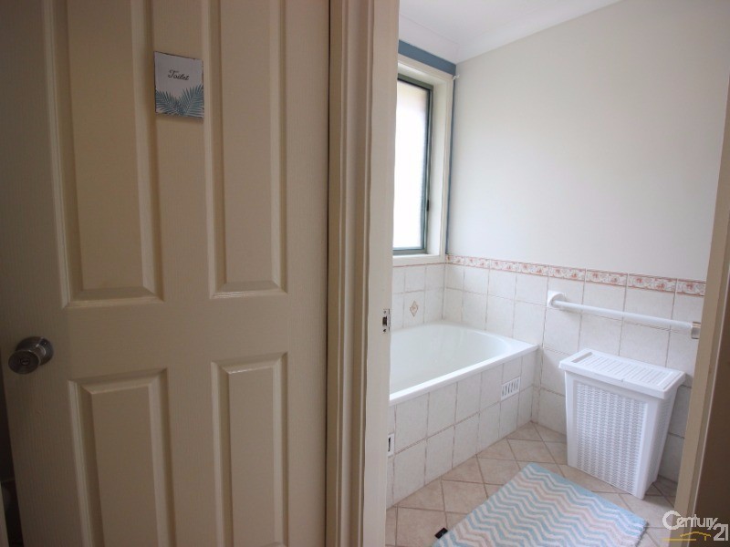 20 St Andrews Way, Fletcher NSW 2287