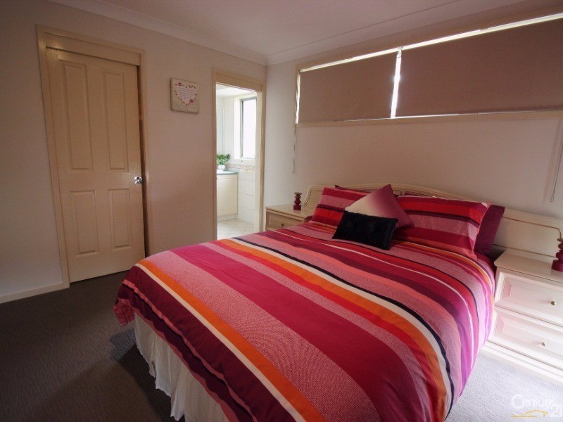 20 St Andrews Way, Fletcher NSW 2287