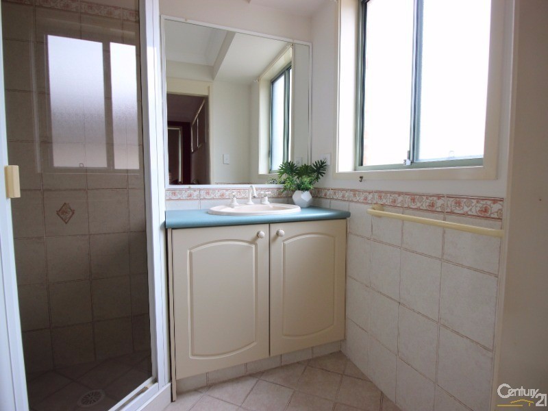 20 St Andrews Way, Fletcher NSW 2287