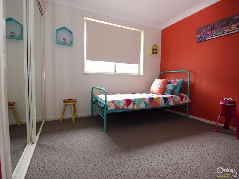 20 St Andrews Way, Fletcher NSW 2287