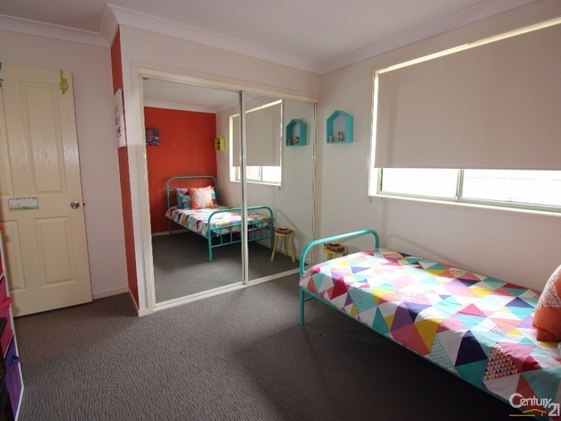 20 St Andrews Way, Fletcher NSW 2287