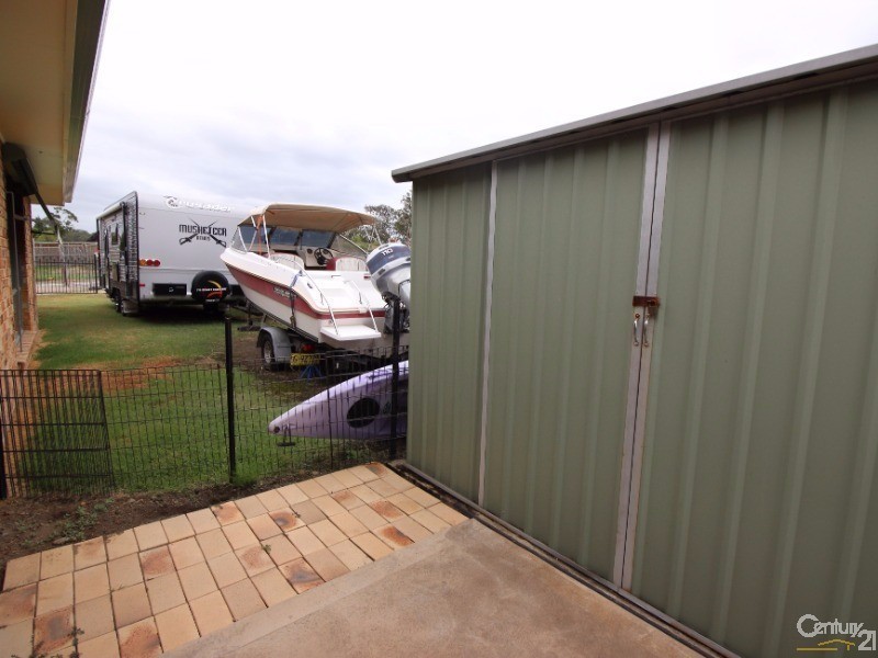 20 St Andrews Way, Fletcher NSW 2287