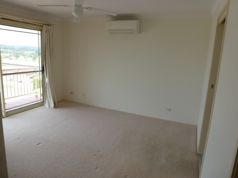 23 Condor Close, Cameron Park NSW 2285