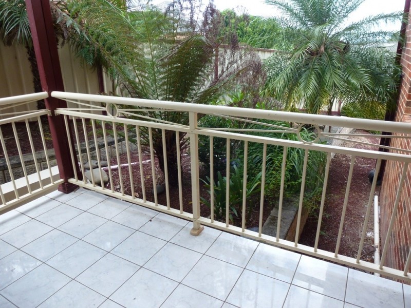 23 Condor Close, Cameron Park NSW 2285