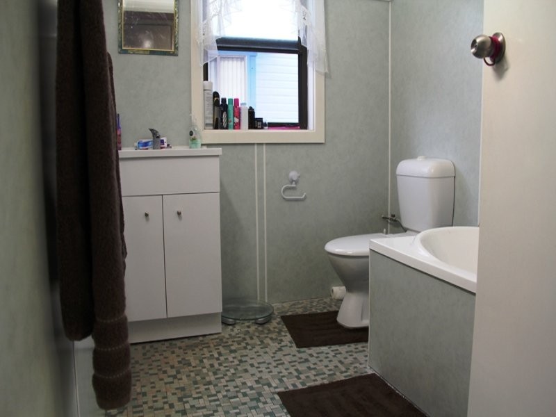 9 Taylor Street, Cardiff NSW 2285