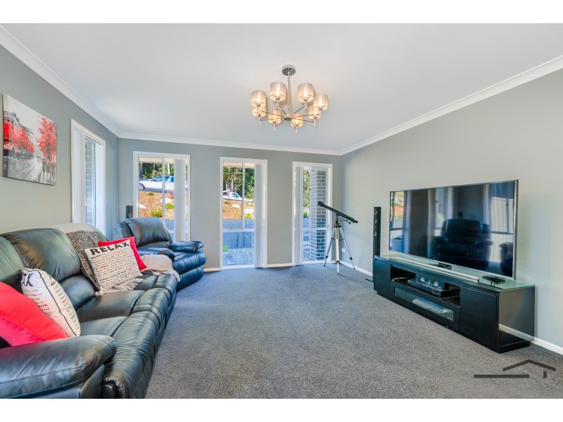 68 Discovery Drive, Fletcher NSW 2287