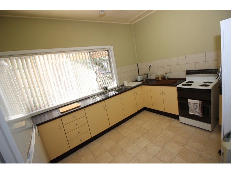 24 Fifth Street, Boolaroo NSW 2284