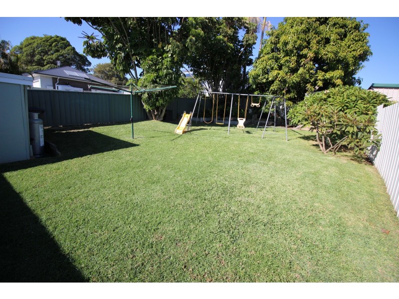 24 Fifth Street, Boolaroo NSW 2284