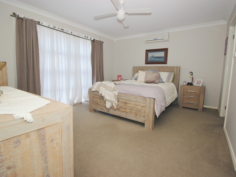 172 Northlakes Drive, Cameron Park NSW 2285