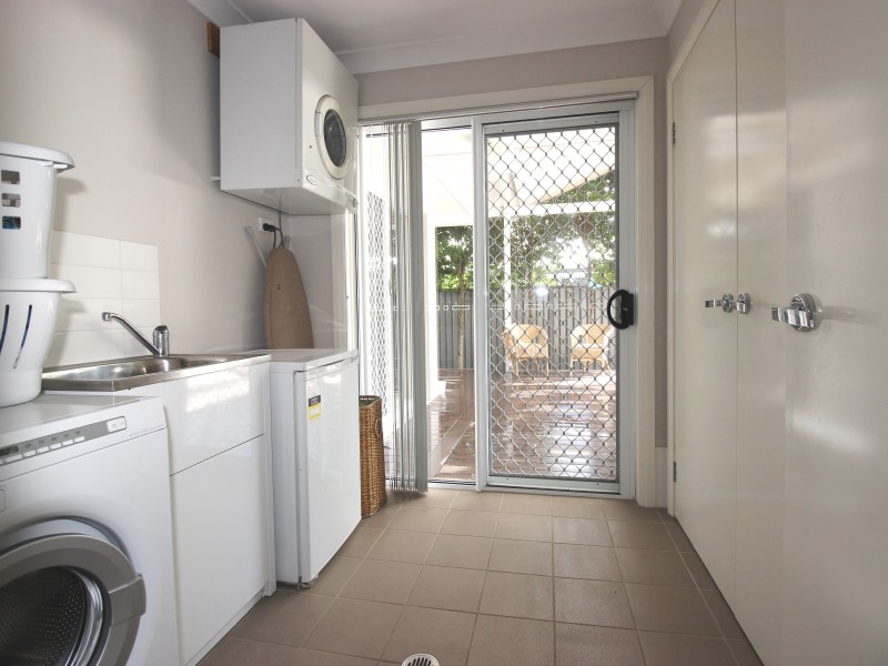 172 Northlakes Drive, Cameron Park NSW 2285
